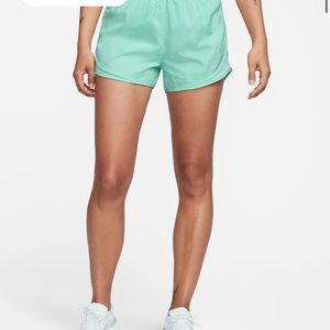 Women’s Nike Tempo Running Shorts | Dri-Fit | Lined | Size Small | Mint Green